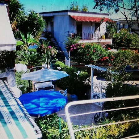 Apartament In The Beach Village *